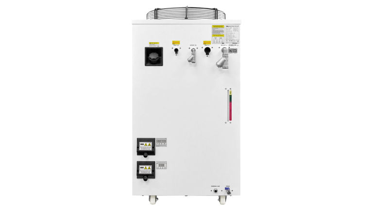 Chiller TEYU với cổng đổ nước và vạch mực nước dễ đọc