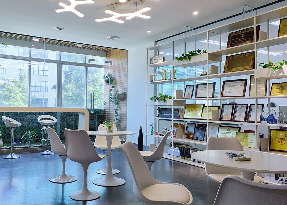 Không gian trưng bày và tư vấn chiller làm mát nước Tongfei